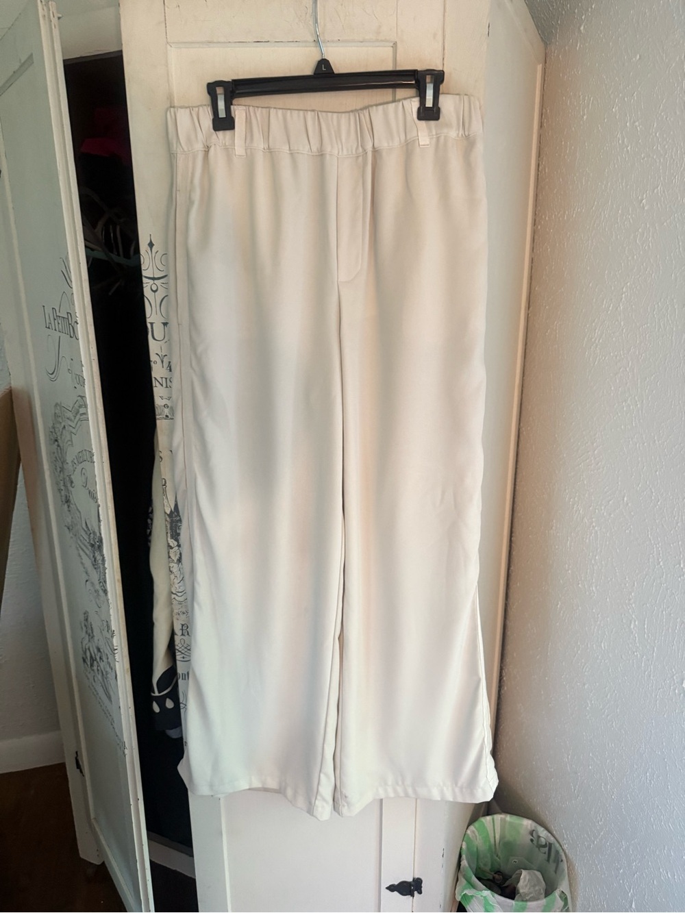 Very Gently Preowned Anthropologie Ivory Pull on Pants